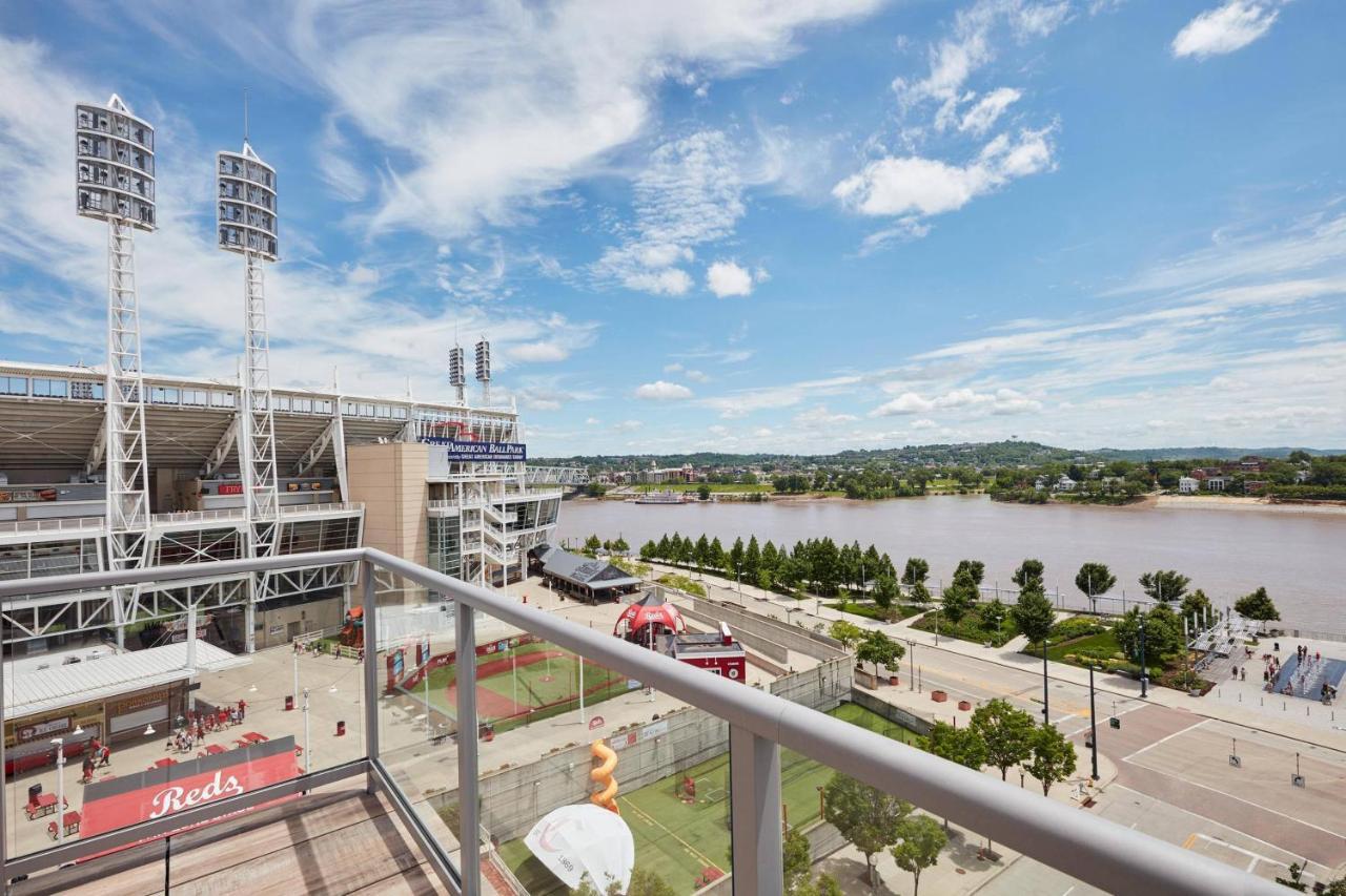 Ac Hotel By Marriott Cincinnati At The Banks Exterior photo